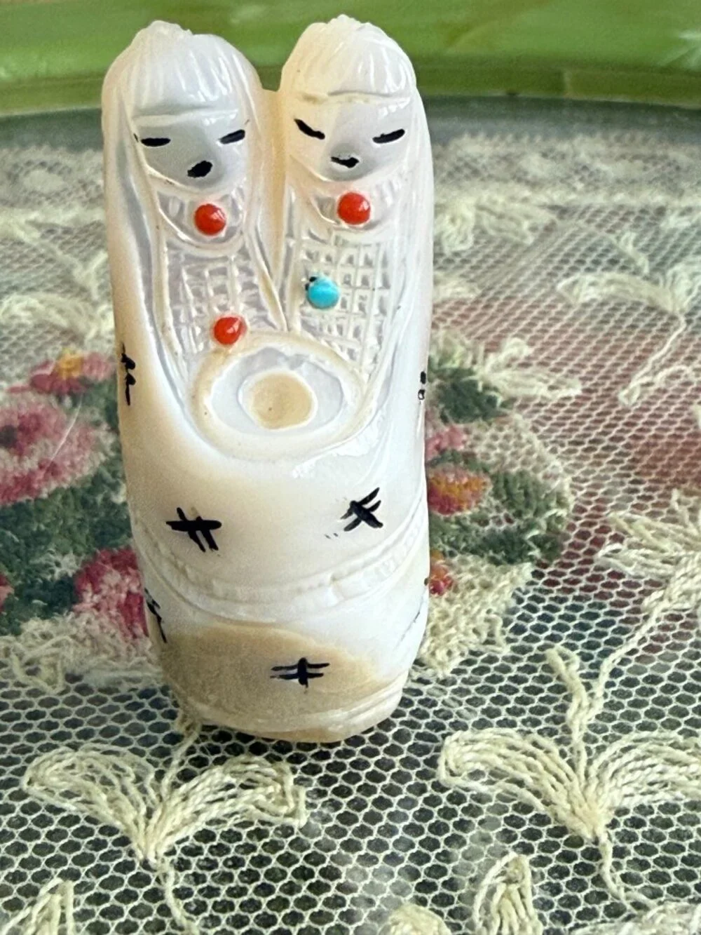 Vintage 60s Zuni Fetish Carved MOP Shell 4 Corn Maiden Sculpture